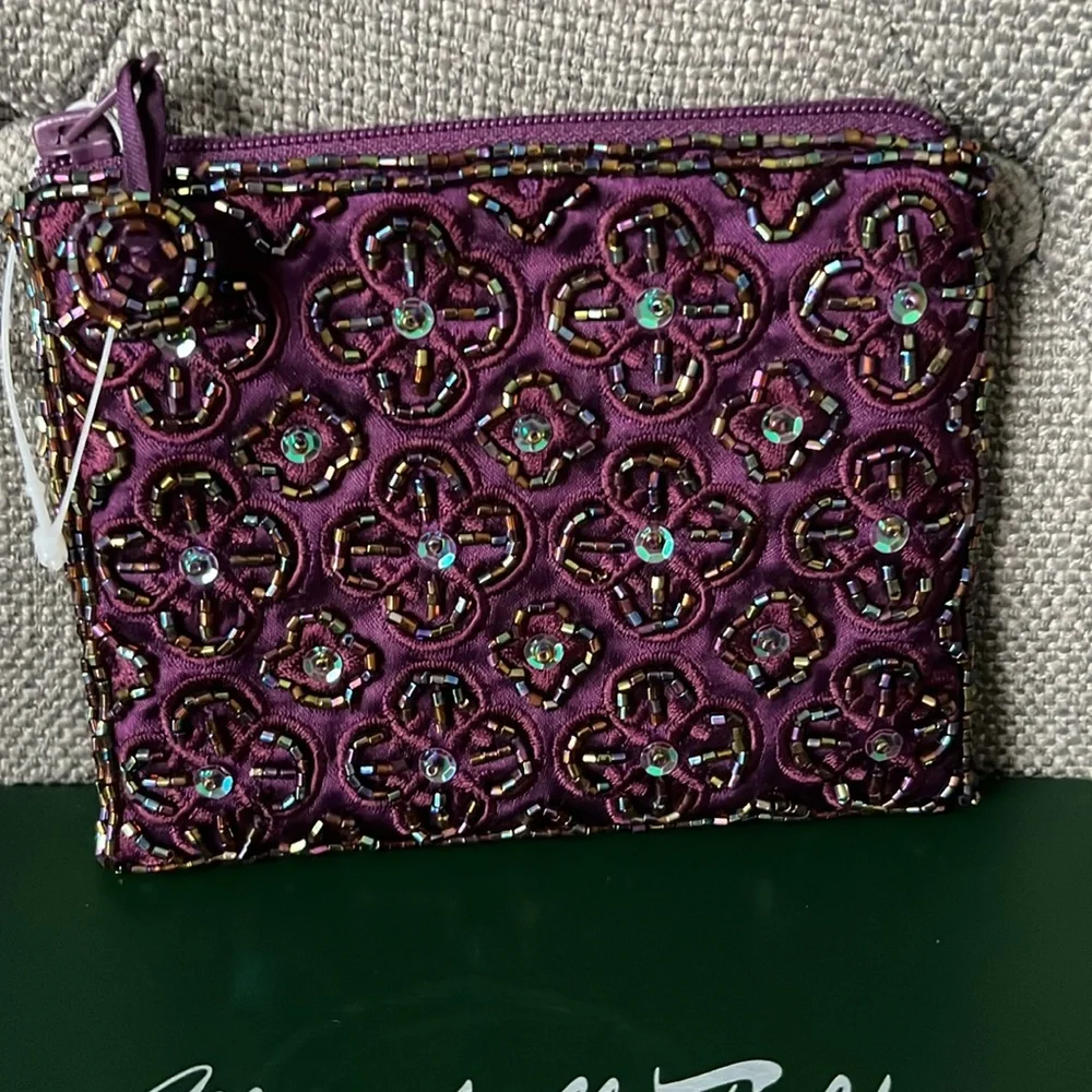 NWT Purple Beaded Women's Cosmetic/Zipper Bag.